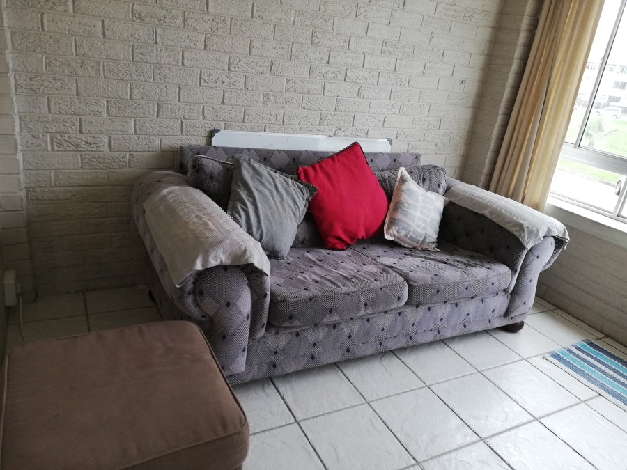 1 Bedroom Property for Sale in Summerstrand Eastern Cape